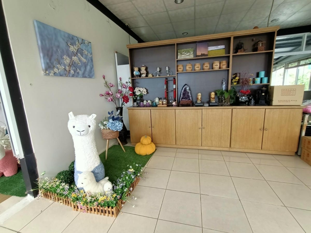 丹品咖啡-景觀咖啡廳,每人低消飲品,有那價值呦 丹品咖啡-景觀咖啡廳,每人低消飲品,有那價值呦