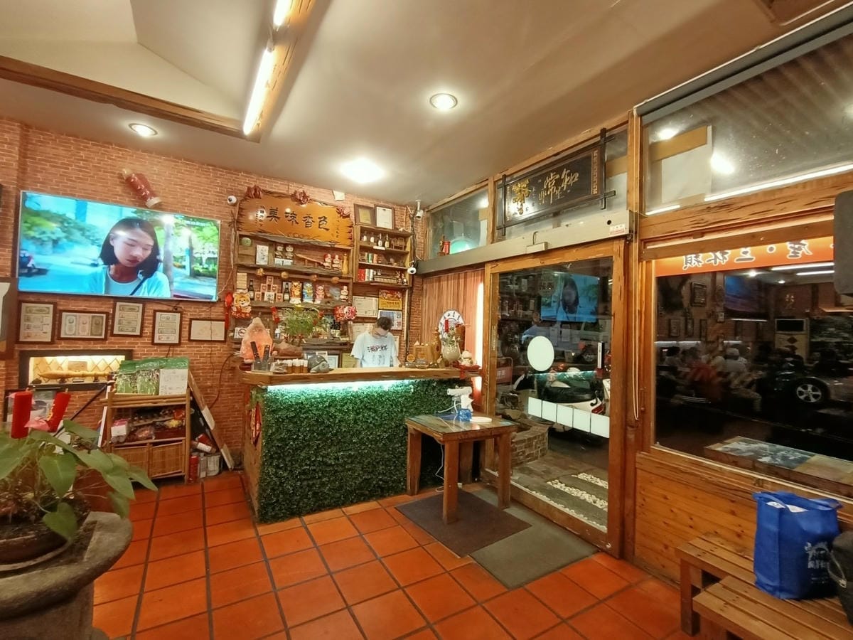 原味山產-來關子嶺泡溫泉都要吃桶子雞 原味山產-來關子嶺泡溫泉都要吃桶子雞