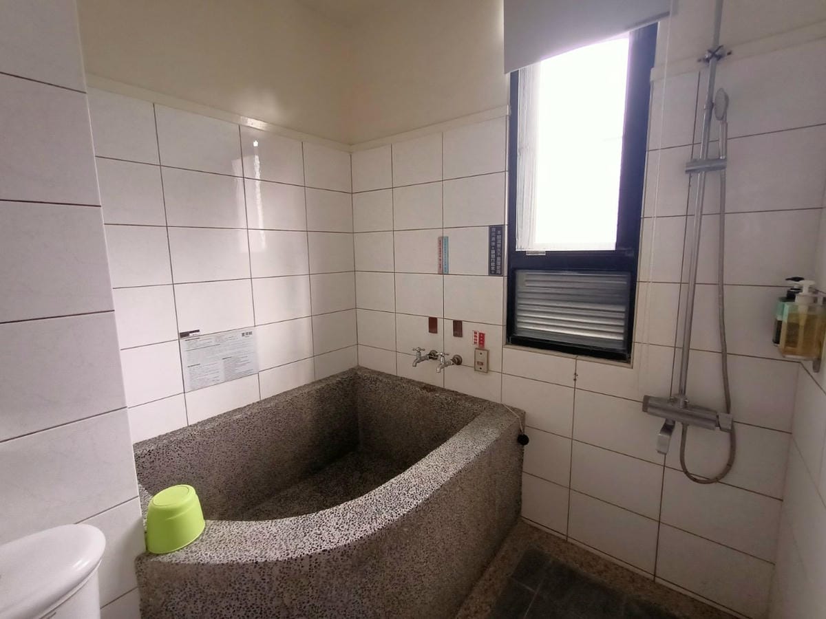 富御館-泥漿溫泉泡澡真舒服