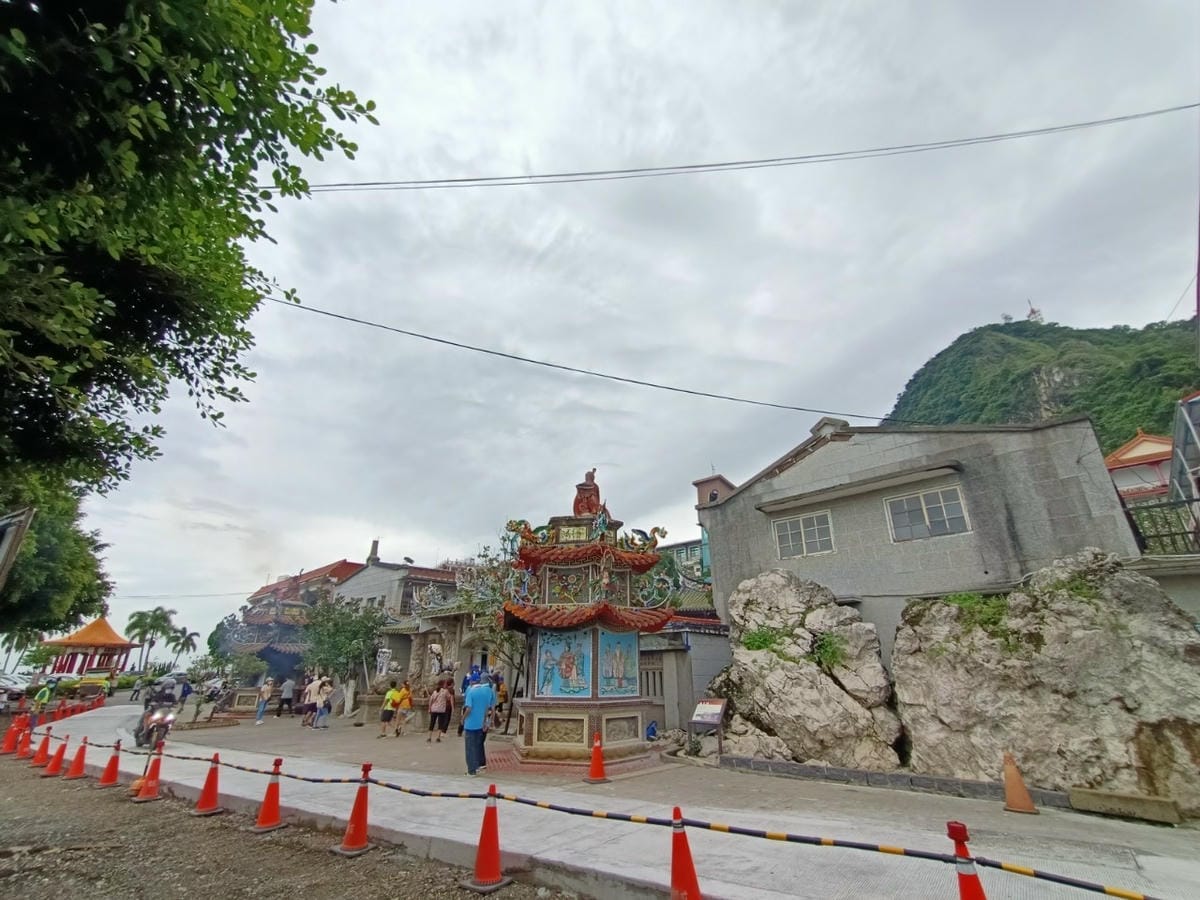 白河關子嶺-火山碧雲寺&水火同源