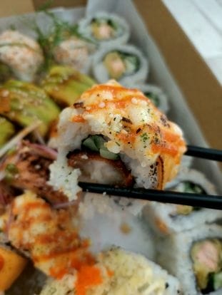 捲捲米Sushi Bar美式壽司-歡樂派對壽司餐盒(限外帶) 捲捲米Sushi Bar美式壽司-歡樂派對壽司餐盒(限外帶)