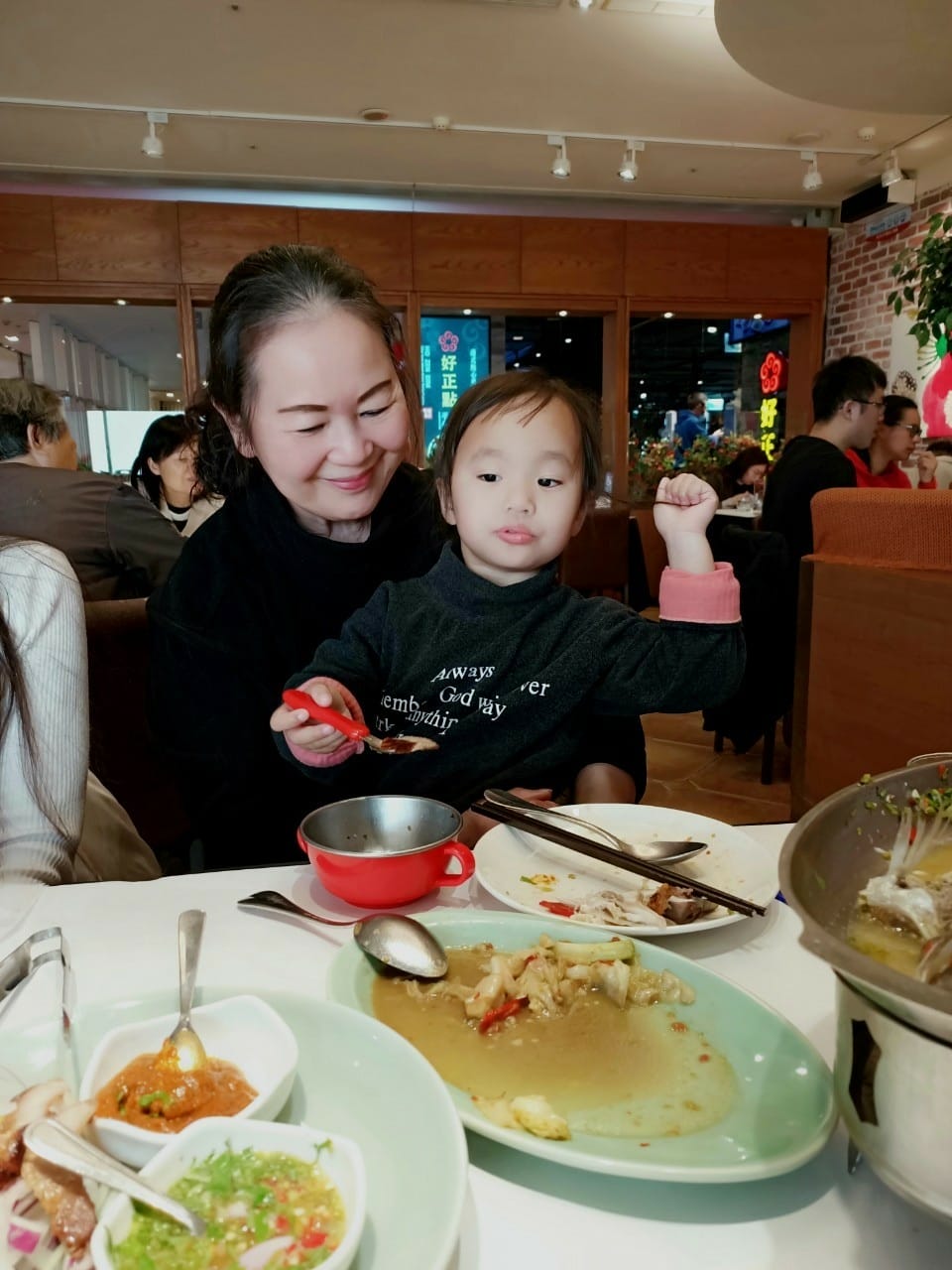 瓦城泰式料理-和媽媽愉快用餐