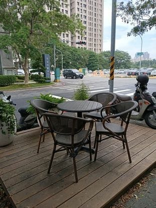 菁咖啡 coffee drink -竉物親子友善超級推