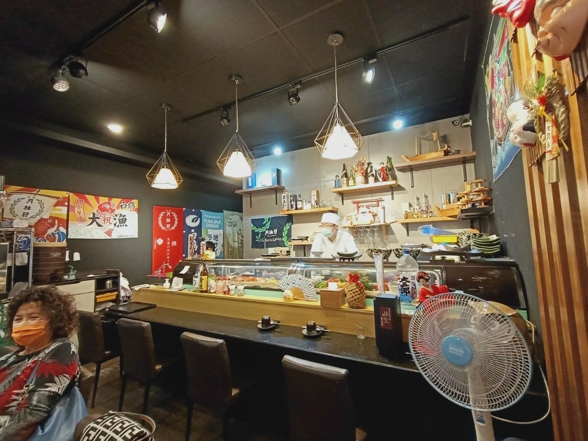 浮草日本料理-竉物友善