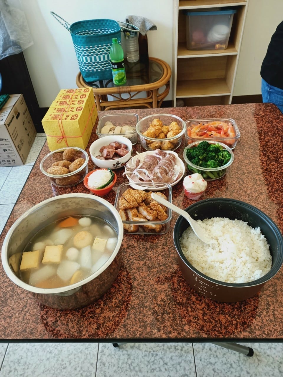 2023年-除夕從大到晚吃不停