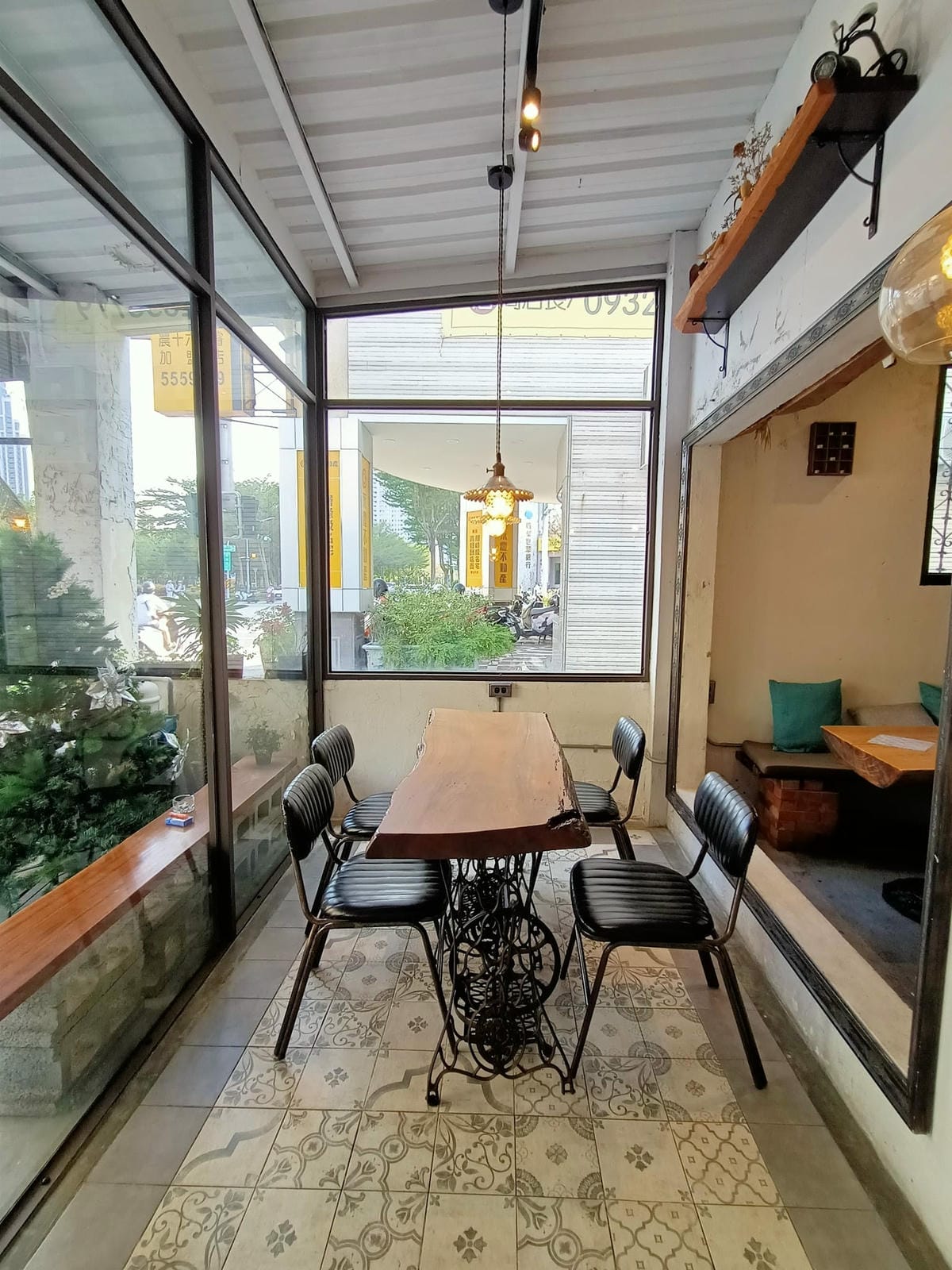 亨寶咖啡-姐妹淘聚會愛店之一