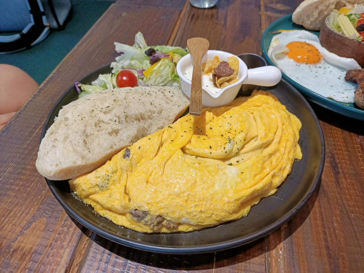 亨寶咖啡-姐妹淘聚會愛店之一