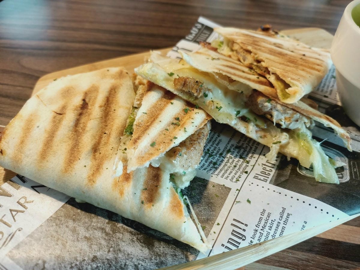 莓塔咖啡館新崛江店-竉物友善