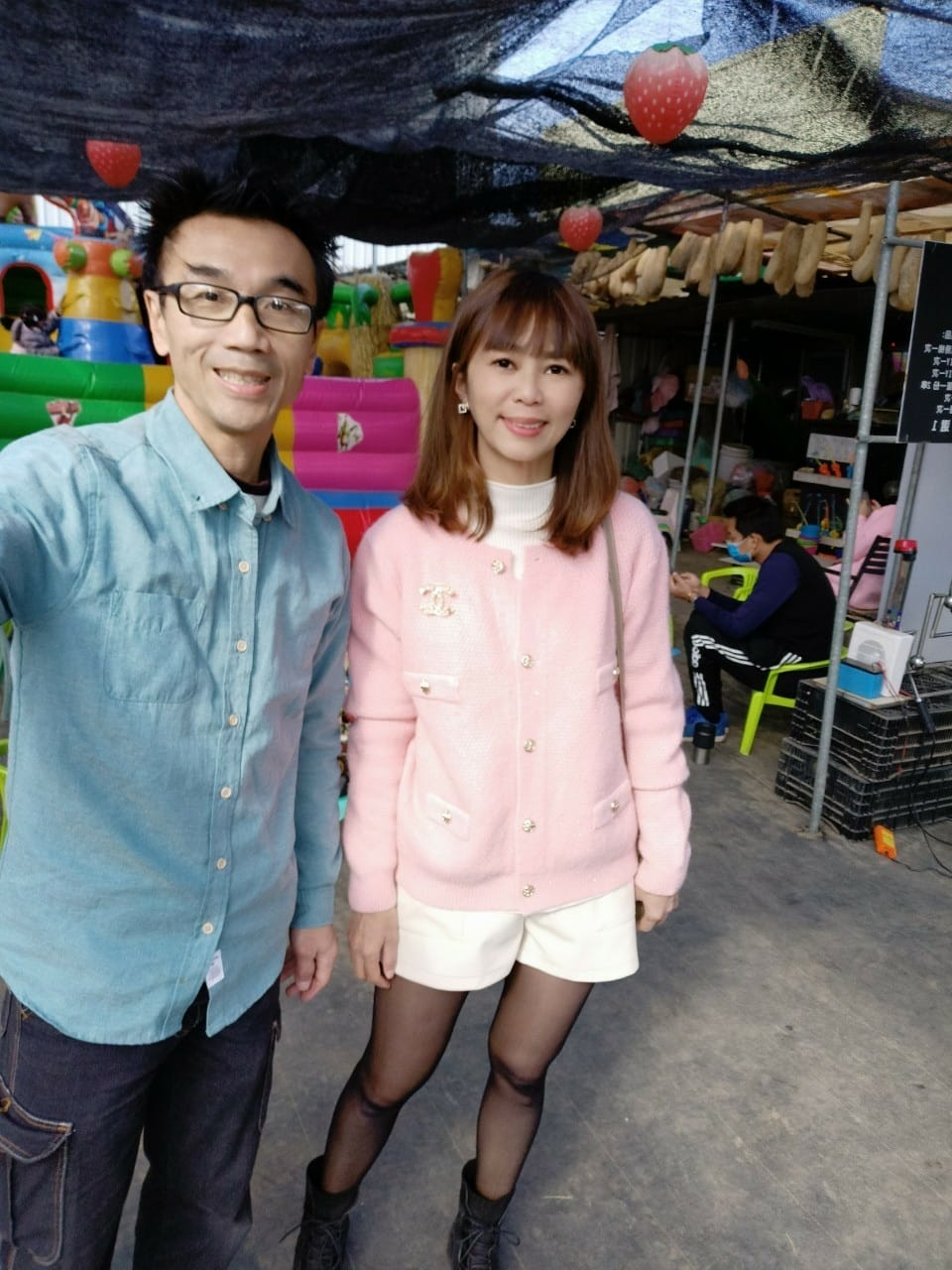 台南開心有機農場採草莓-親子同遊趣