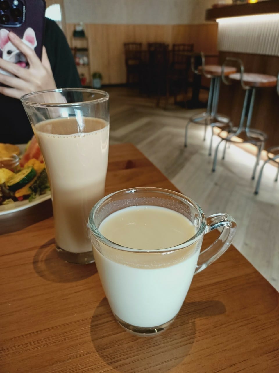 豔食堂-早午餐&酒吧兼具百變餐館 豔食堂-早午餐&酒吧兼具百變餐館