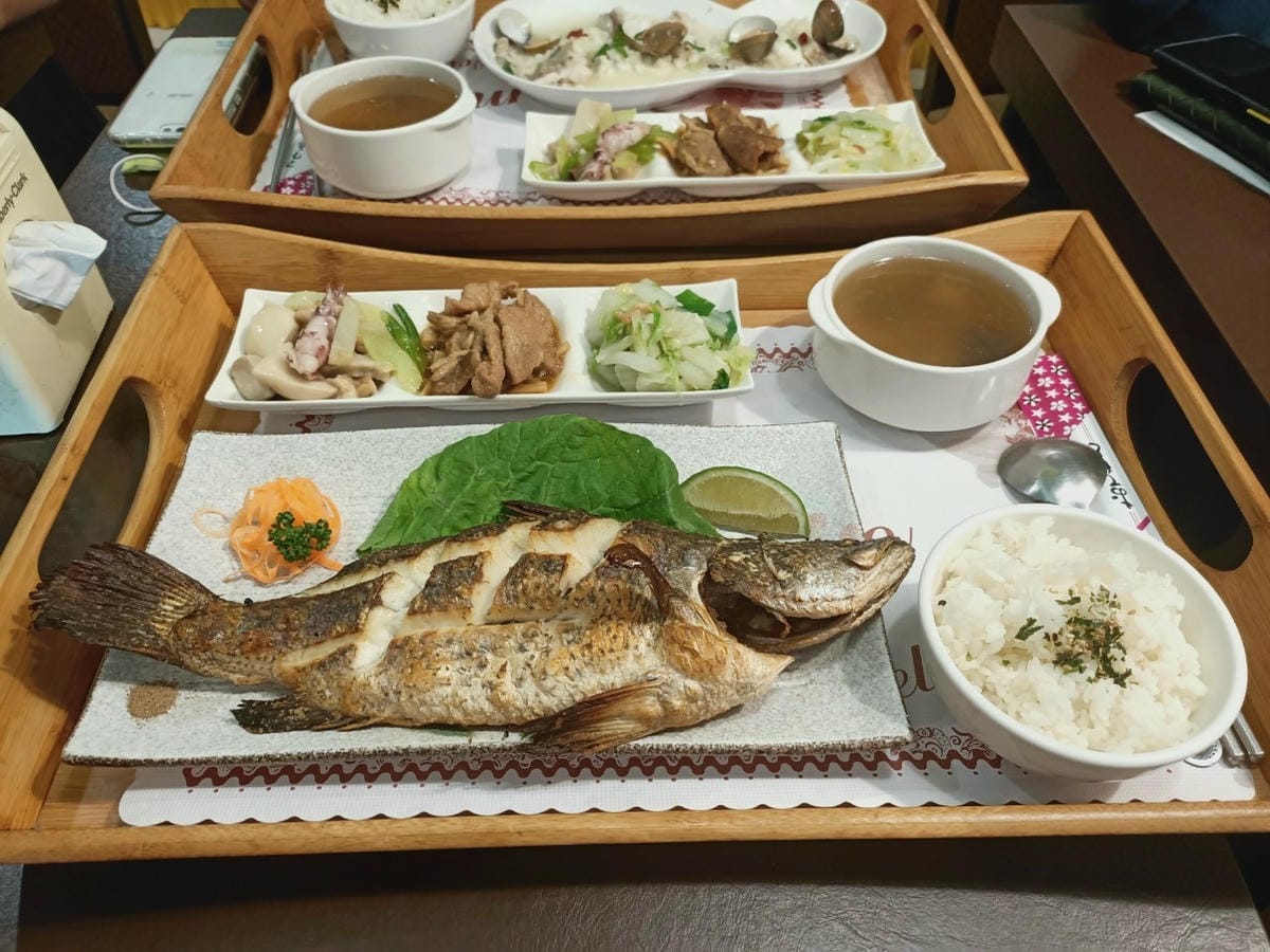 陽光花園10252102