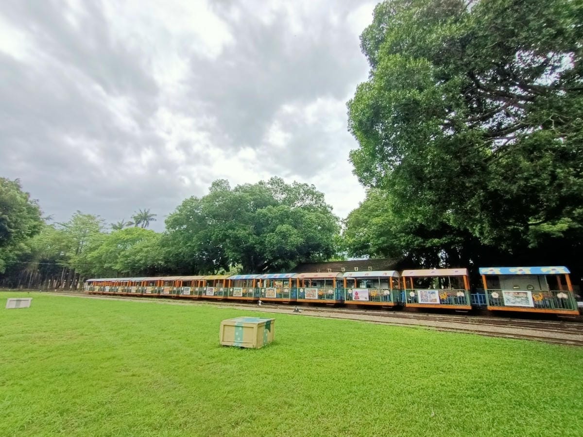 烏樹林糖廠-搭乘五分車體驗,適合親子遊