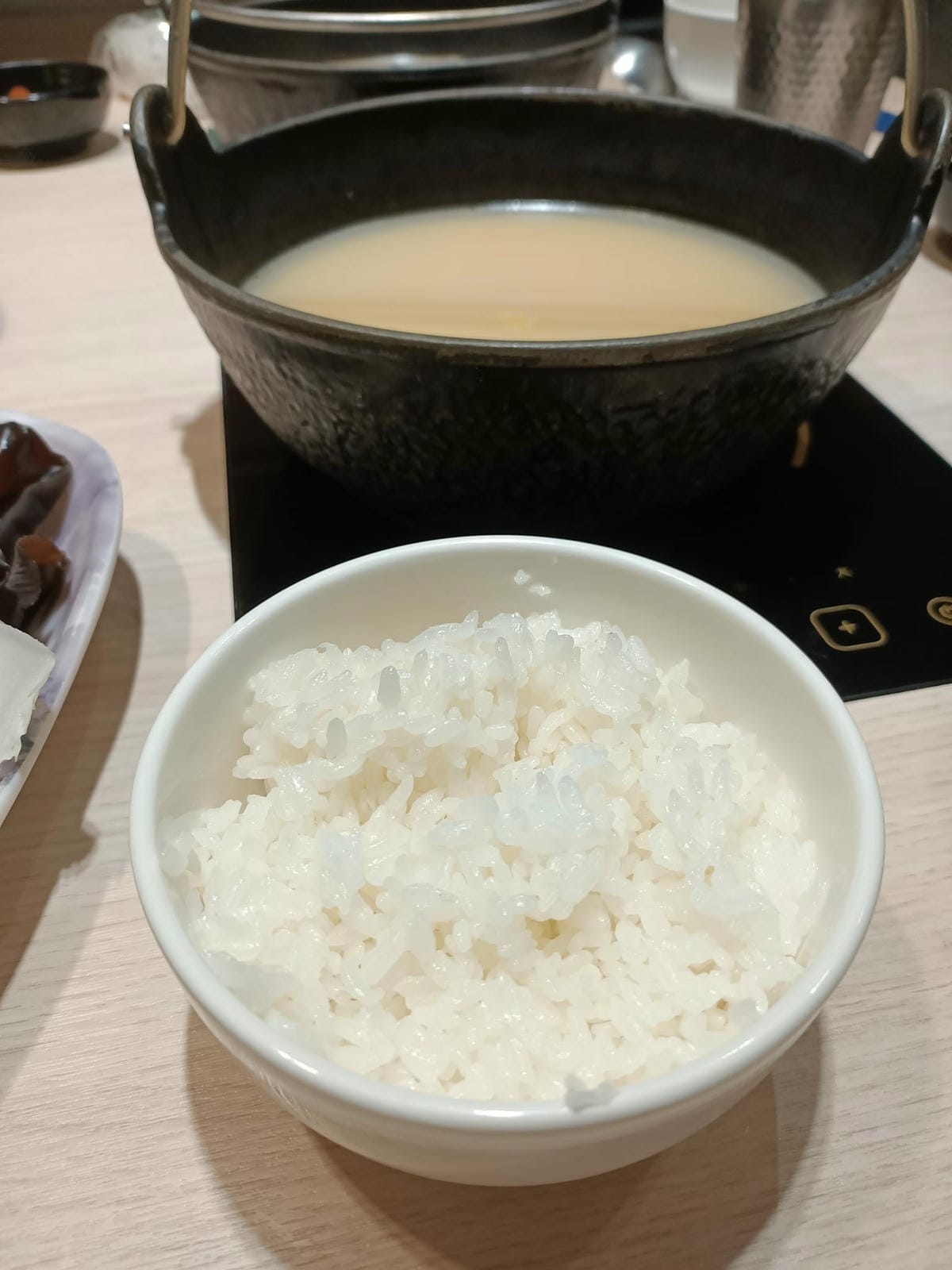 築間幸福鍋物-半自助吧精緻料理 築間幸福鍋物-半自助吧精緻料理