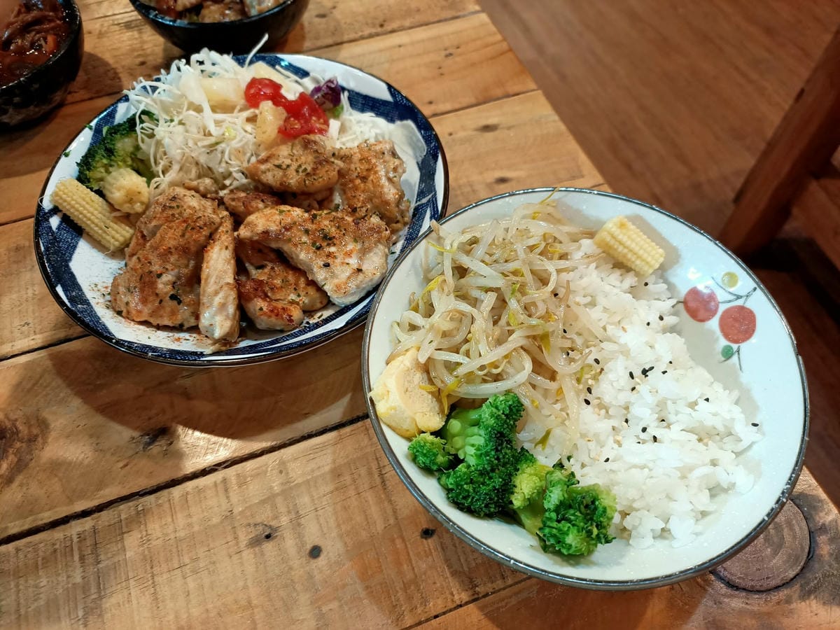 肉丼2300202 肉丼2300202