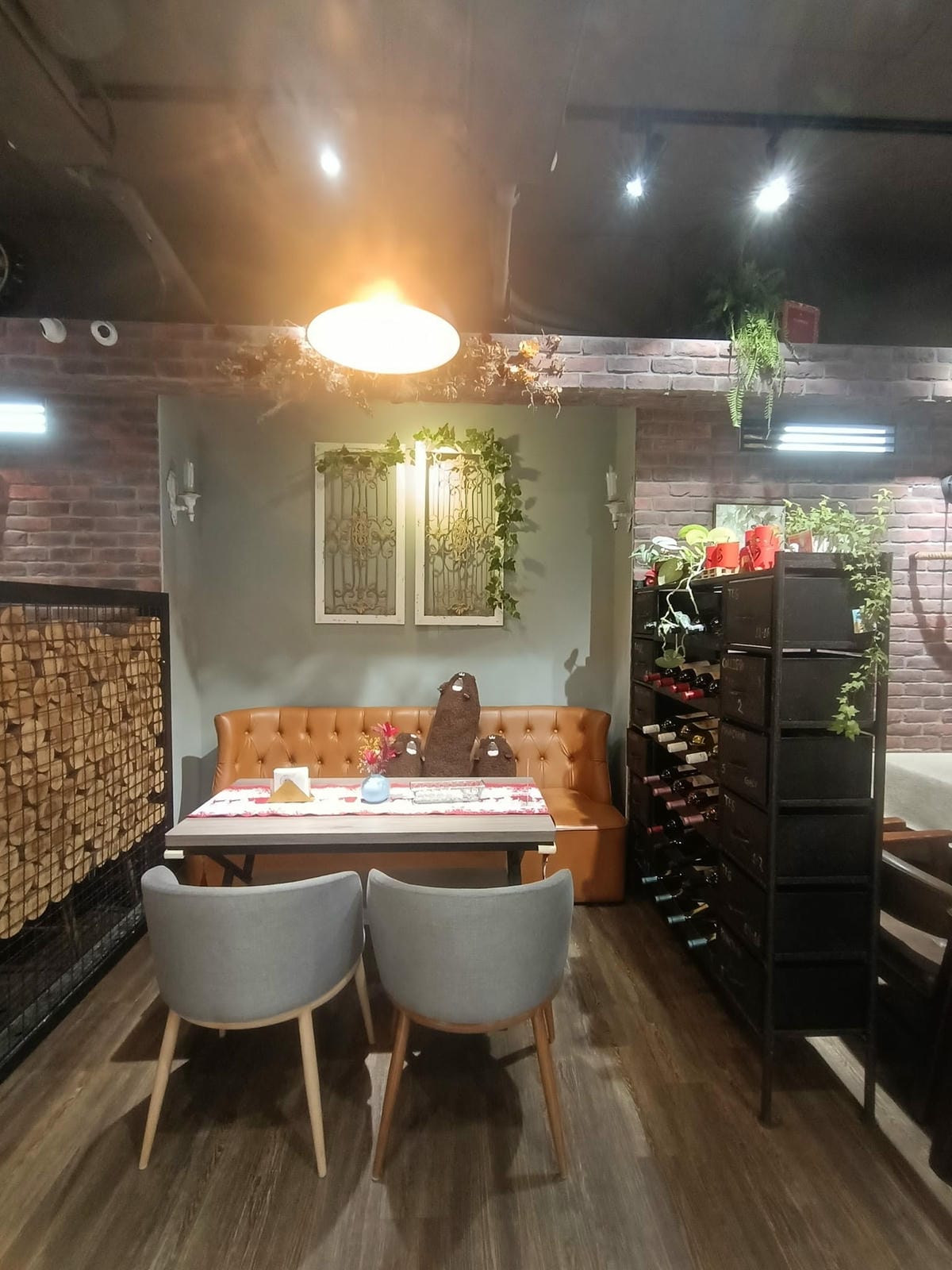 艾柏達210201201 艾柏達210201201