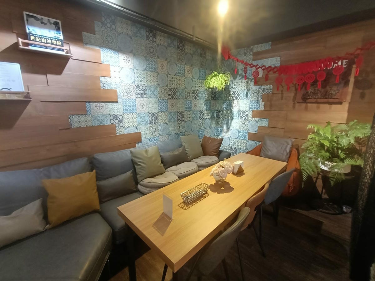 艾柏達210201201 艾柏達210201201