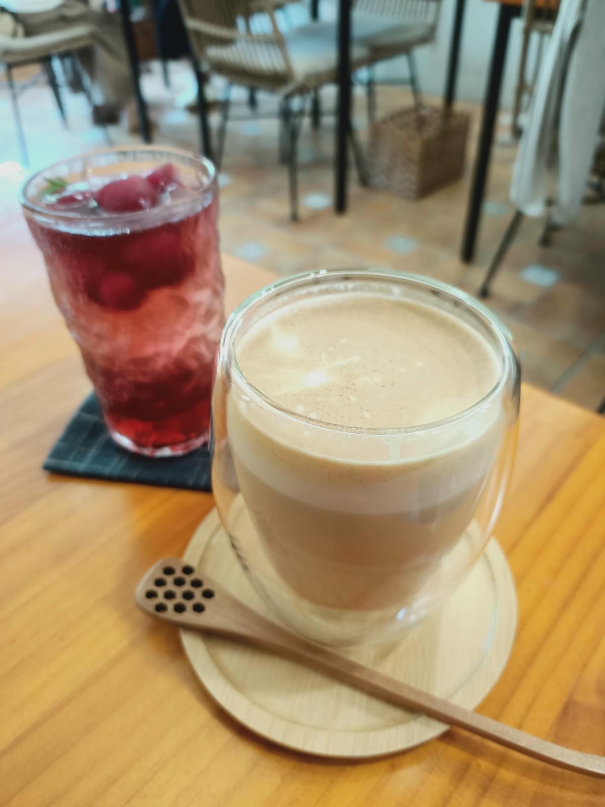 豐伍玖52122212 豐伍玖52122212