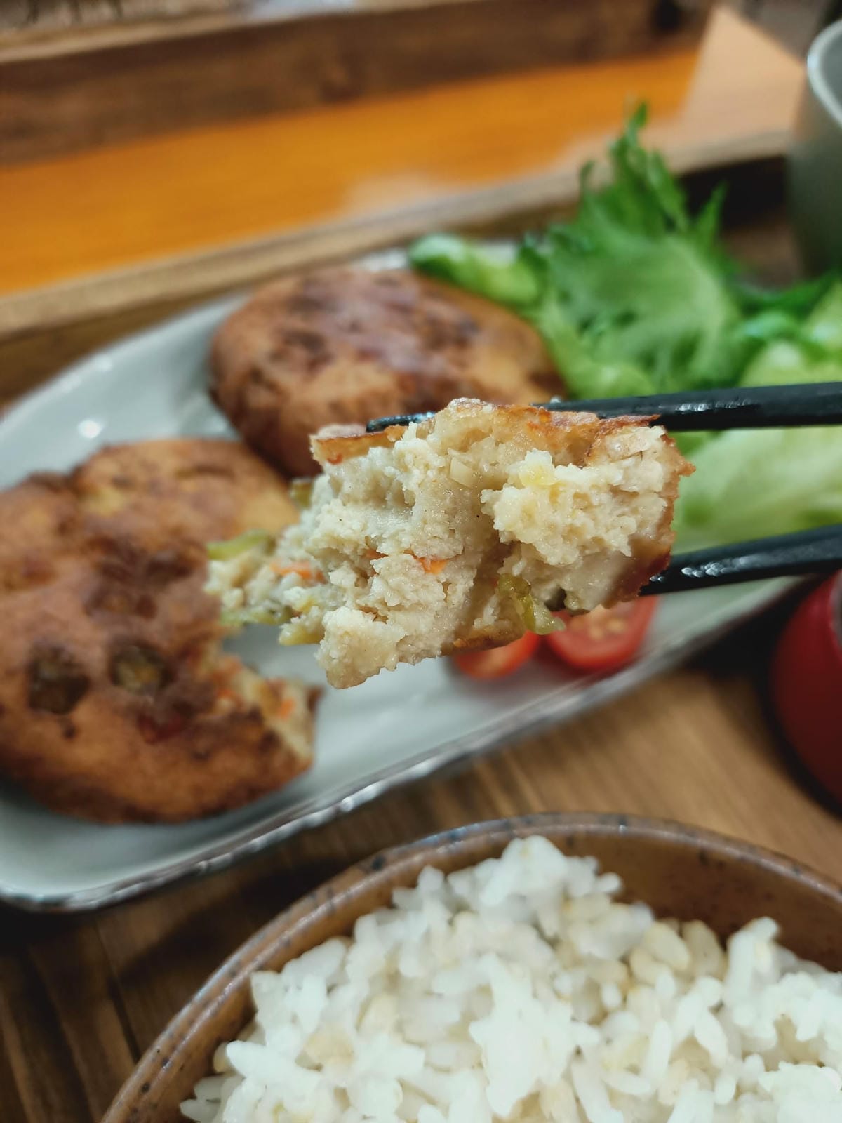 豐伍玖52122212 豐伍玖52122212