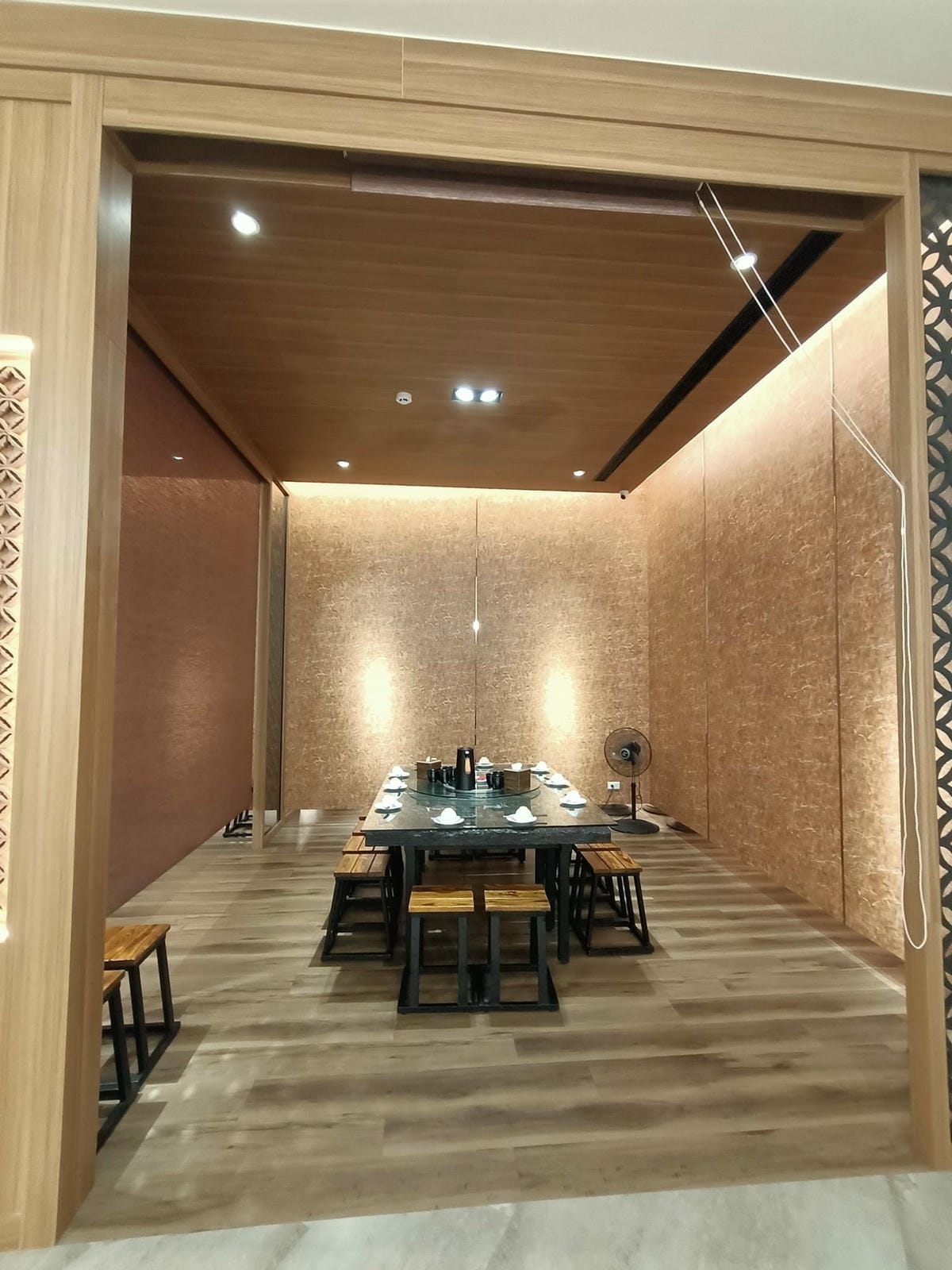 山頂居-美味甕仔雞 山頂居-美味甕仔雞