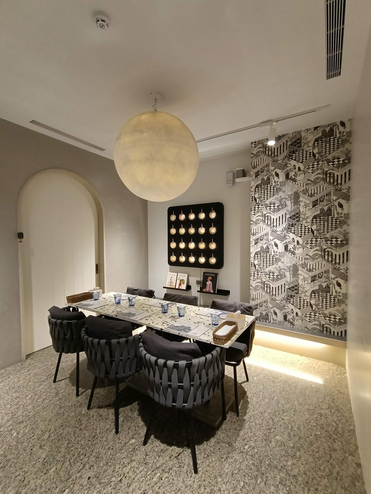 斑馬騷莎美義餐廳 52201