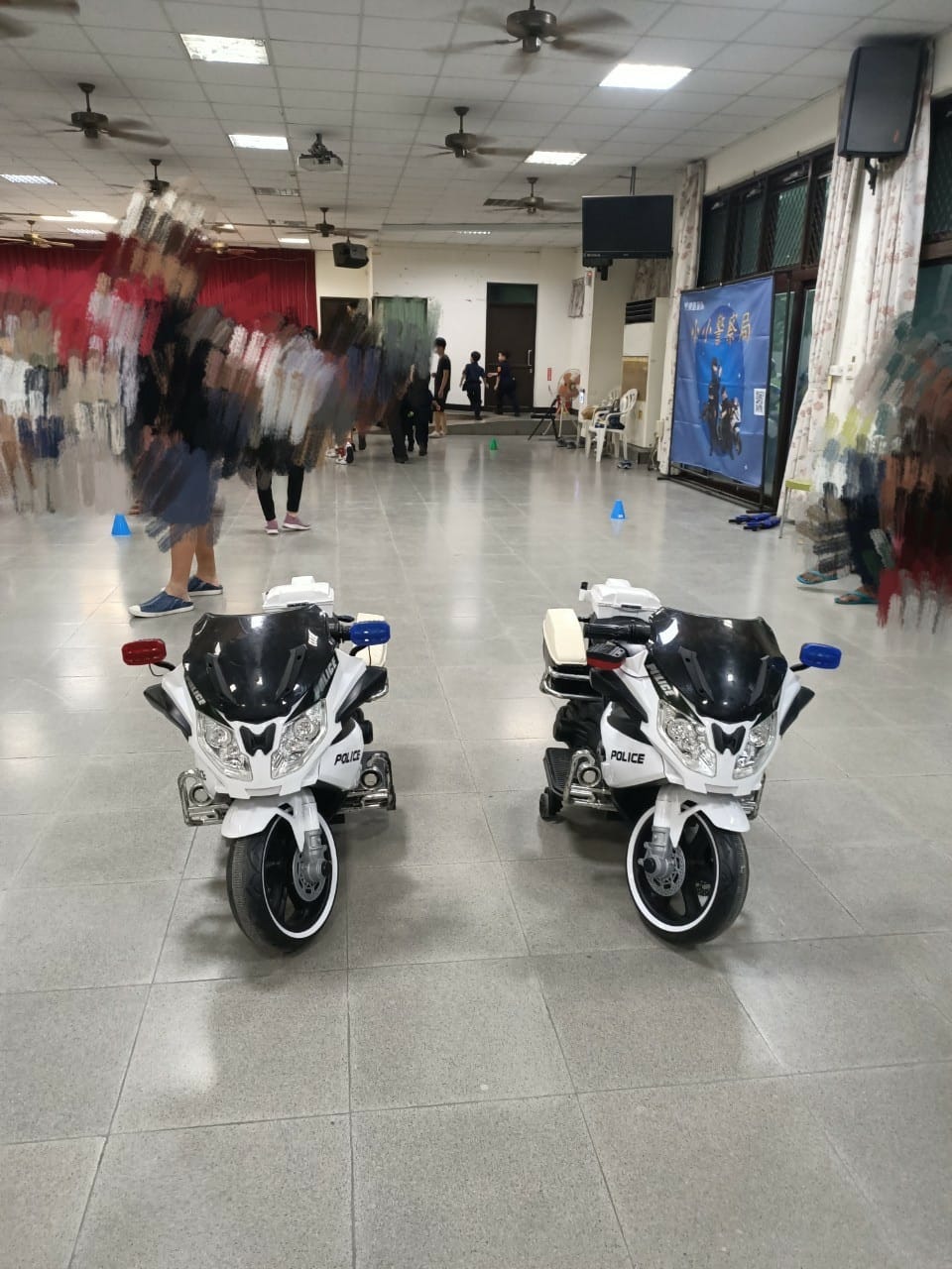 跟著哈媽去溜達-小小波力士 跟著哈媽去溜達-小小波力士