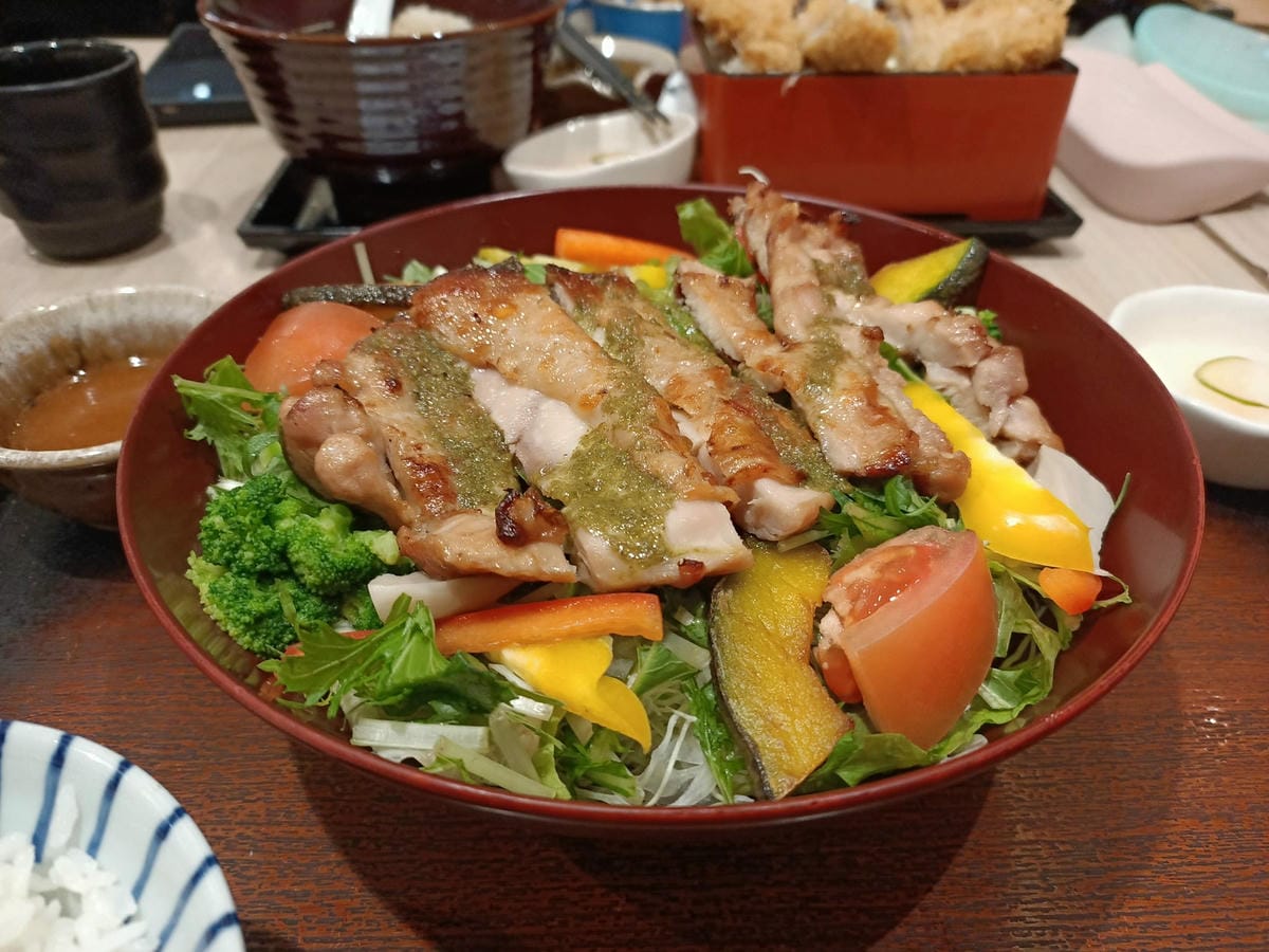 大戶屋日式定食料理-南紡店