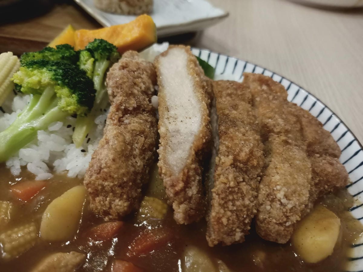 日光小棧-溫馨民宿,平日有販售早午餐