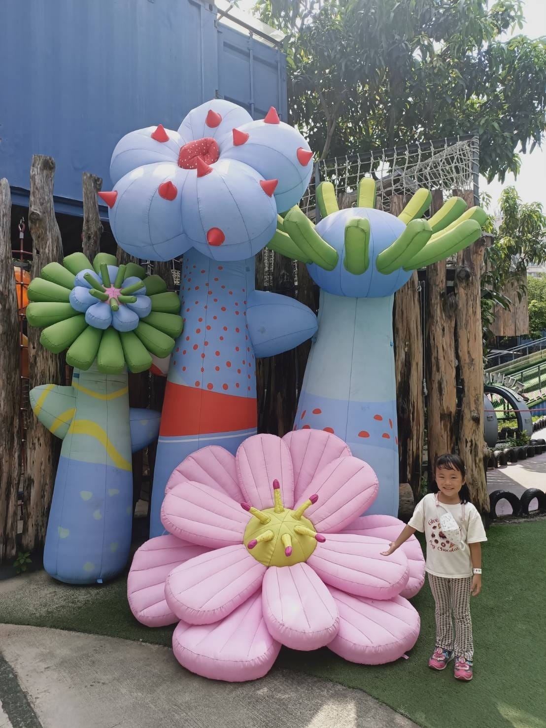 台南貨櫃公園-溜小孩好地方 台南貨櫃公園-溜小孩好地方