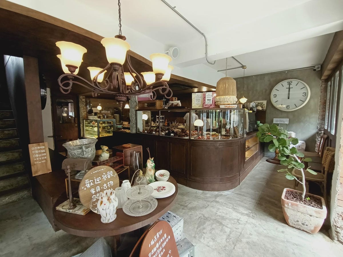 Lilliane Bakery 莉莉安可頌｜高雄東海小王子店