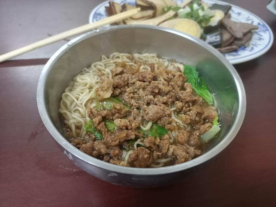 黃家水餃-新化在地小吃