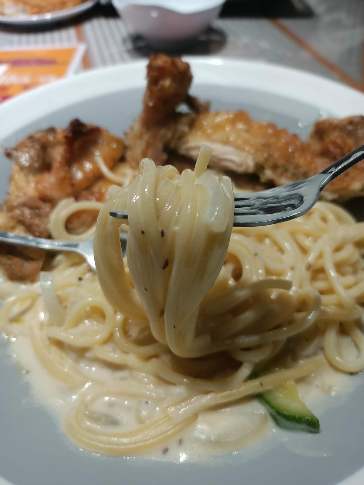 找樂子義式料理-點主餐即享自助吧吃到飽